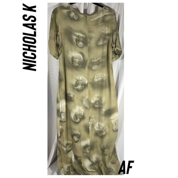 NICHOLAS K JAOA SHIRT DRESS NWT MEDIUM IN SAND/PEBBLE - Picture 6 of 11